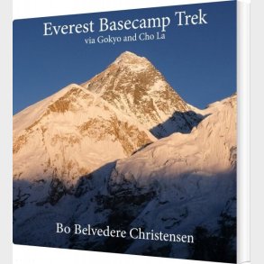 Everest Basecamp Trek - Bo Belvedere Christensen - English Book