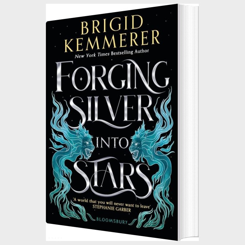 Forging Silver Into Stars - Brigid Kemmerer - English Book