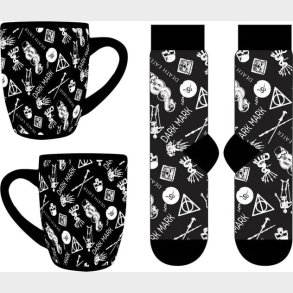 Harry Potter Female Mug & Sock Set