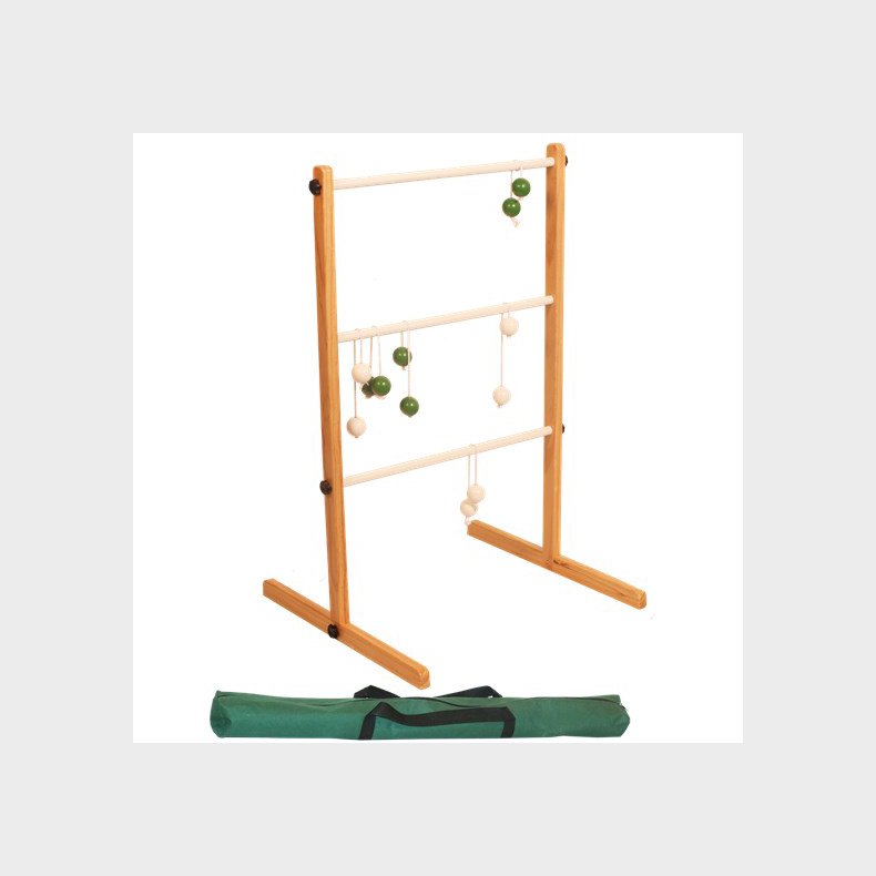 Nordic Games | Stigegolf af tr� - Gr�n/hvid