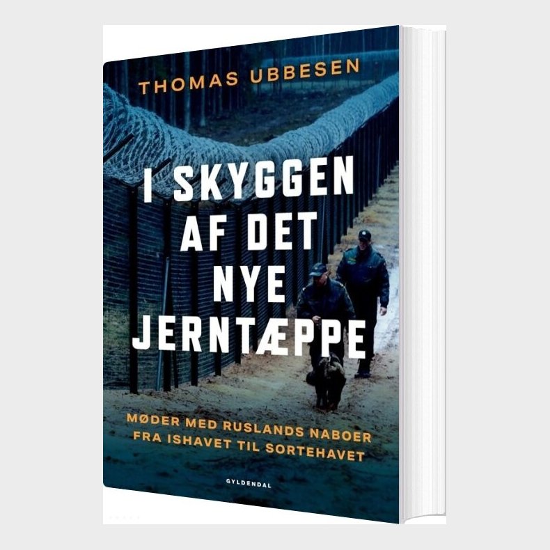 I Skyggen Af Det Nye Jernt�ppe - Thomas Ubbesen - Bog