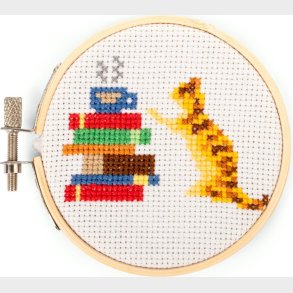 Korssting Broderi Kit - Kat - Mini - Kikkerland