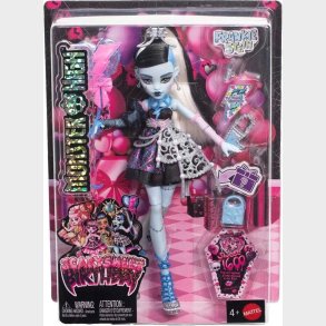 Monster High Dukke - Scary Sweet Birthday - Assorteret