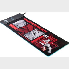 Numskull Superman - Oversize Gaming Mat & Mobile Charger