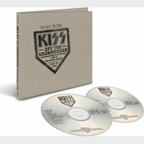 Kiss - Off The Soundboard: Live In Virginia Beach, July 25, 2004 - CD
