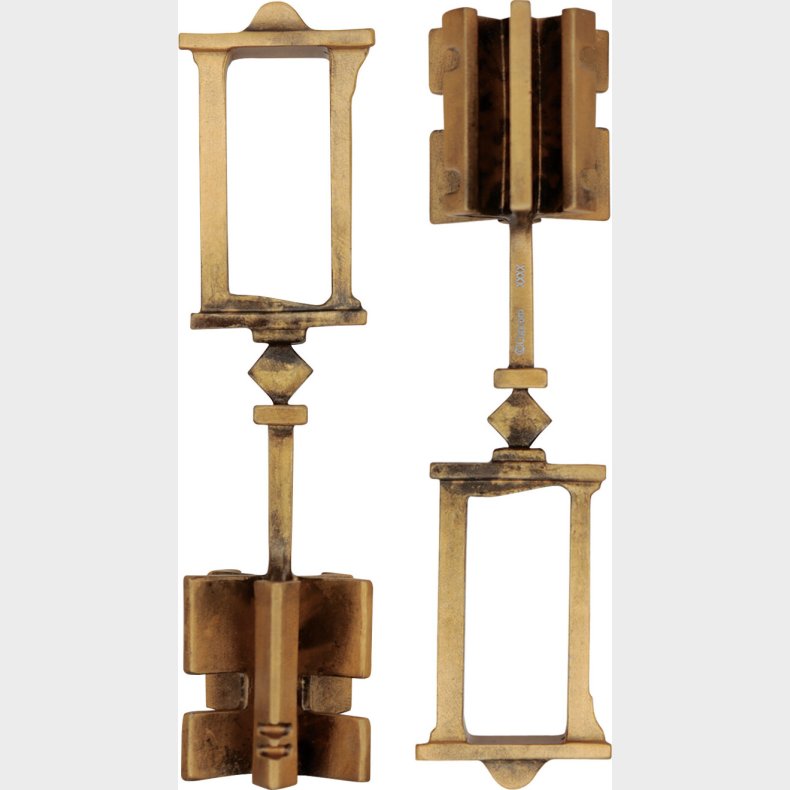 Resident Evil 4 Wayshrine Key Replica