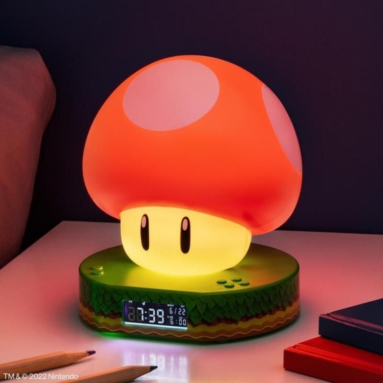 Super Mario Vkkeur Med Lys - Mushroom - 13 Cm