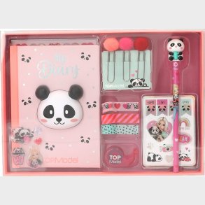 Topmodel - Create Your Diary - Bog