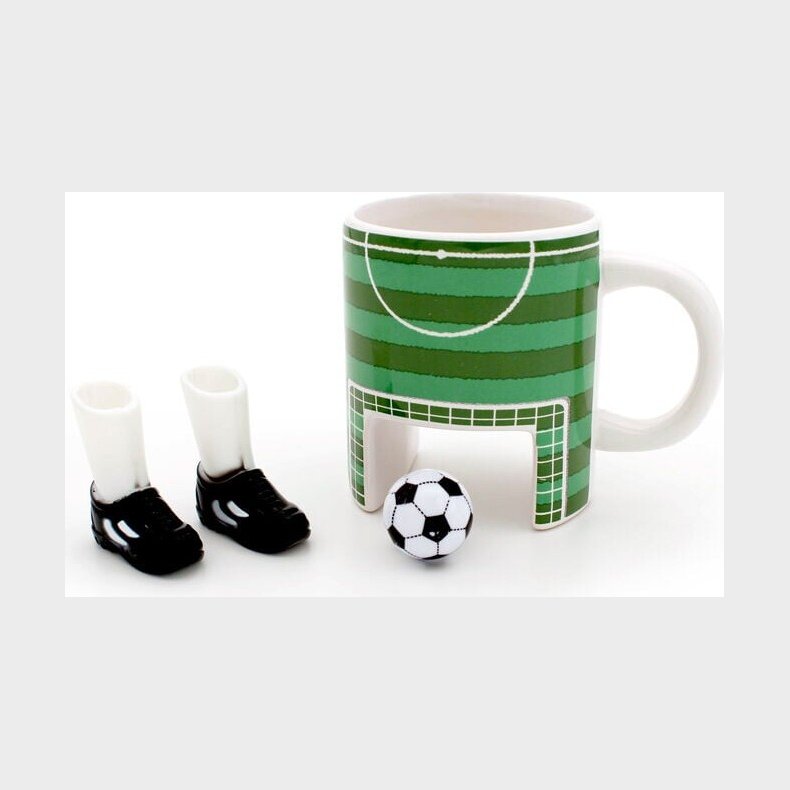 Winkee - Sports Mug - Soccer