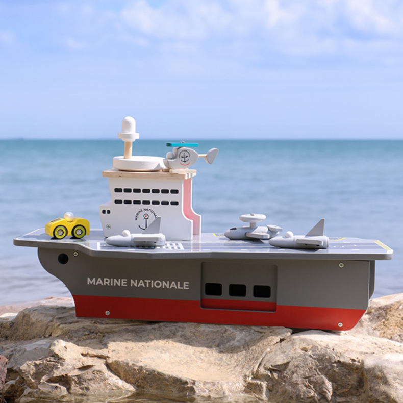 Vilac | Vilacity - Hangarskib