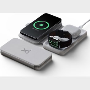 Xtorm - Foldable Wireless Travel Charger 3in1 - 15w