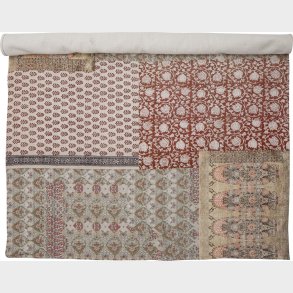 Creative Collection - Ysolde Tppe - Rd - Bomuld - 150x215 Cm