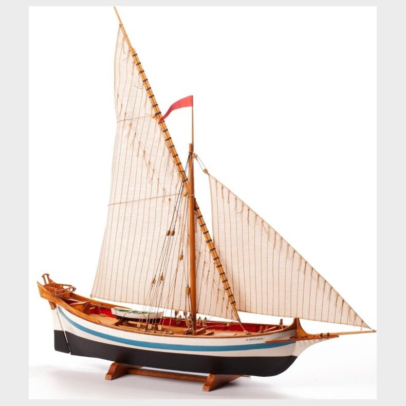 Billing Boats - Le Martegaou 902 Skib Byggest - 1:80 - Bb902