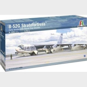Italeri - B-52g Stratofortress Fly Byggest - 1:72 - 1451