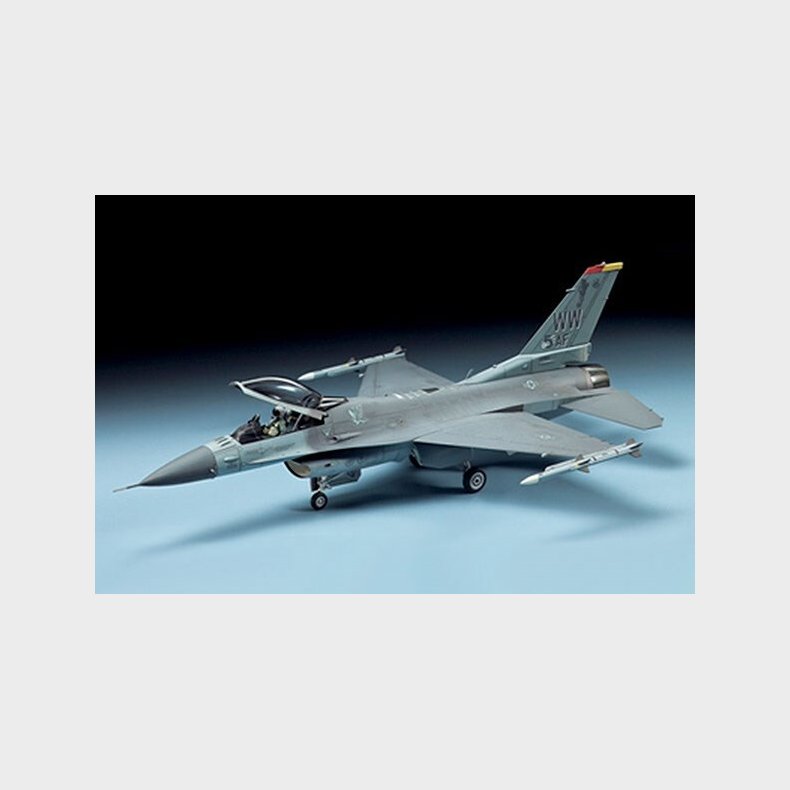 Tamiya - F-16cj Fighting Falcon Block 50 Byggest - 1:72 - 60786
