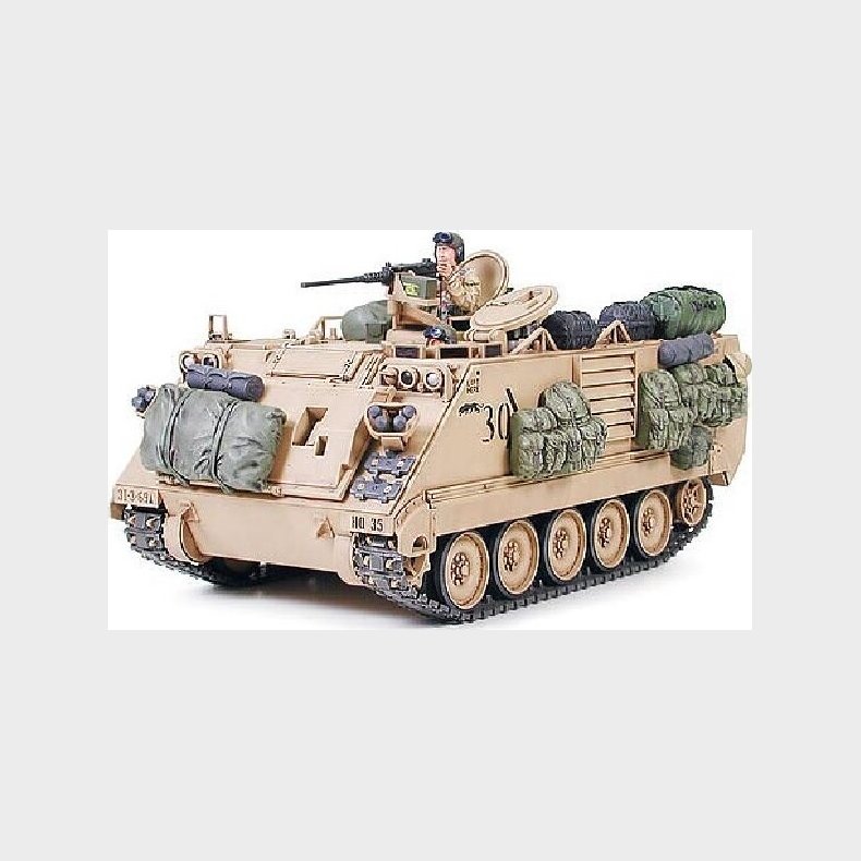 Tamiya - M113a2 Desert Version Tank Byggest - 1:35 - 35265