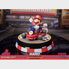 Mario Kart Pvc - Collectors Edition