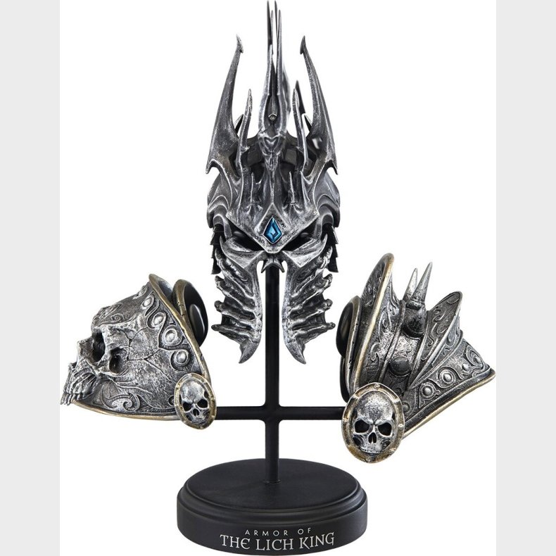 Blizzard - World Of Warcraft - Iconic Helm &amp; Armor Of Lich King Replica