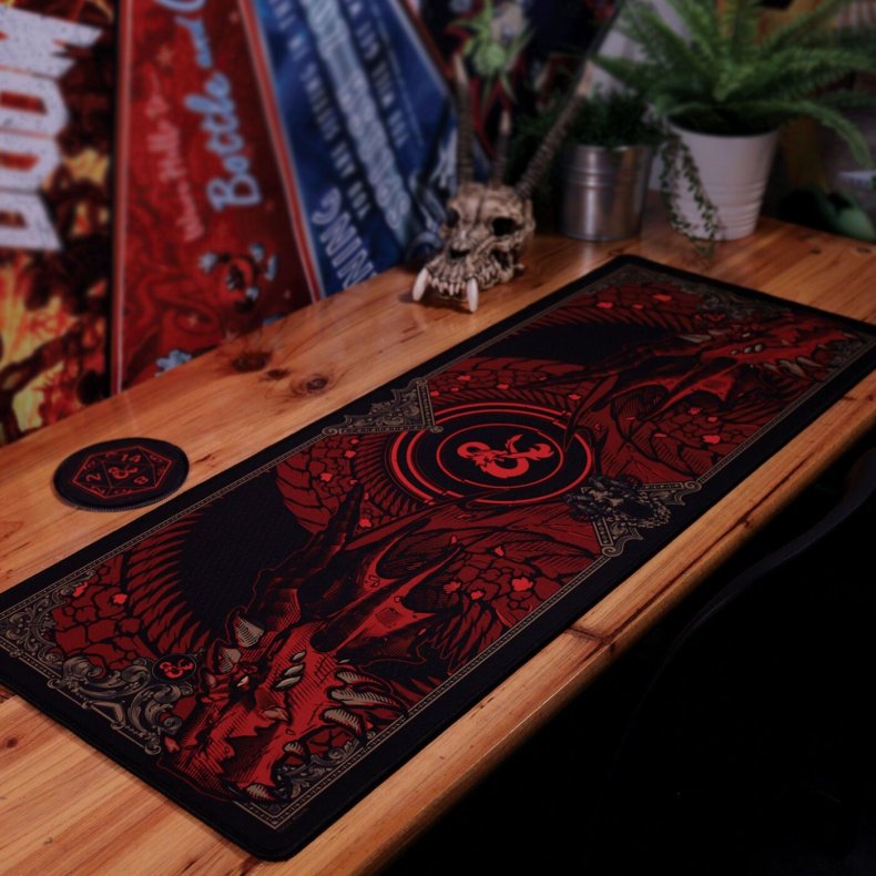 Dungeons &amp; Dragons Desk Pad &amp; Coaster Set