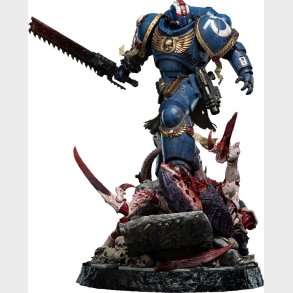 Weta Workshop Warhammer 40k - Lieutenant Titus Battleline Edition Statue 1/6 Scale