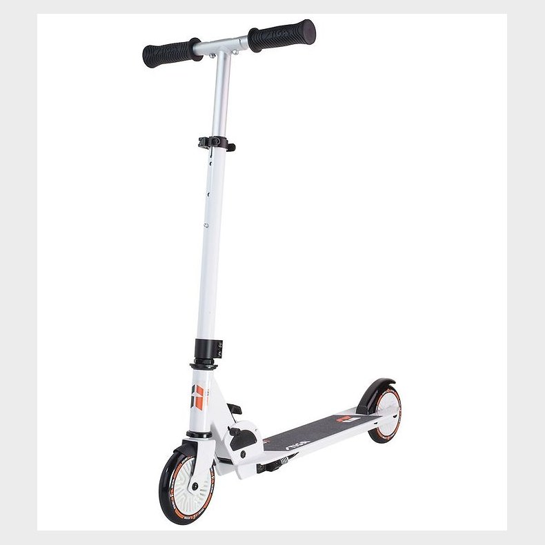 Stiga Lbehjul - Track 120 S - Hvid