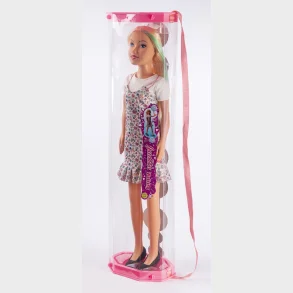 Judith dukke 78 cm med kjole