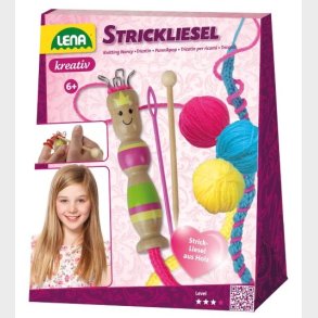 Lena Strikkelise v2 i tr til brn