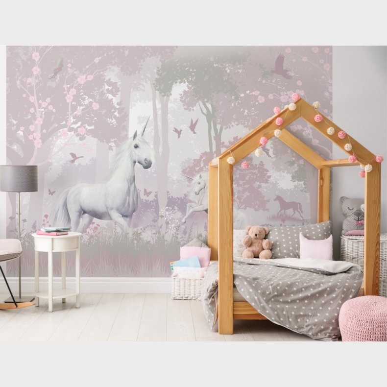 Unicorn Forest / Enhjrningsskov tapet 243 x 305 cm