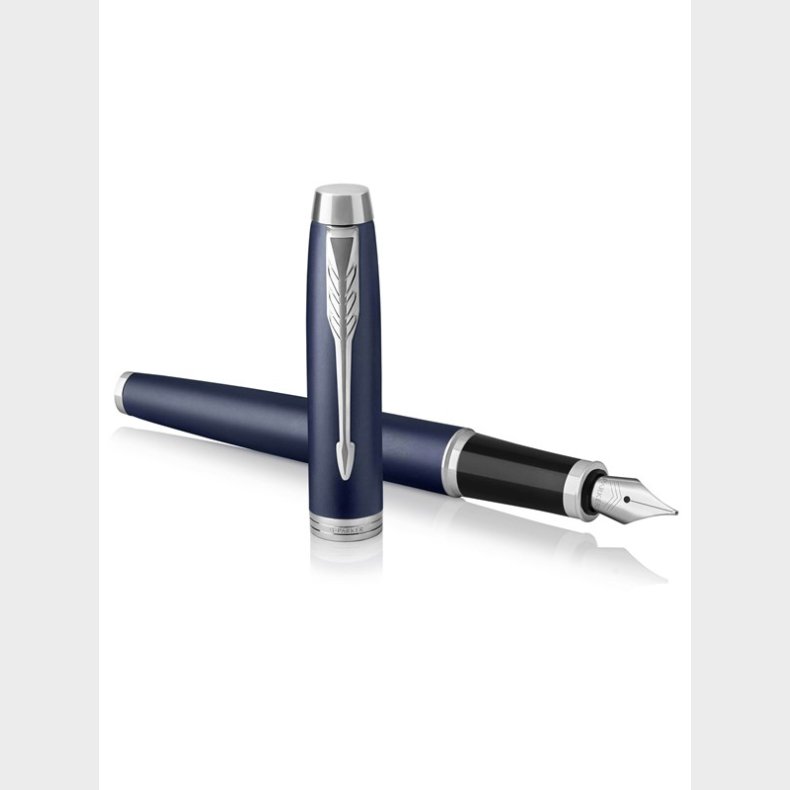 Parker IM-fyldepen | mat bl | medium spids med patron med bl blk | gaveske