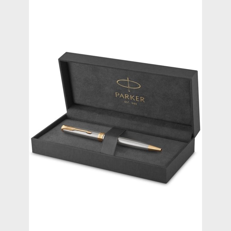 Parker Sonnet-kuglepen | rustfrit stl med detaljer i guld | medium spids sort blk | gaveske