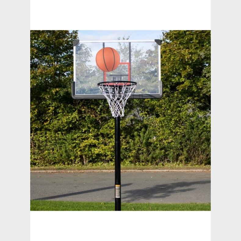 Nordic Games Basketball Stand Deluxe