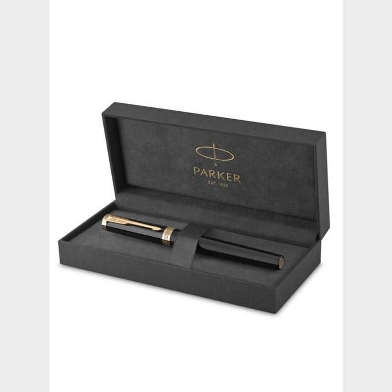 Parker Ingenuity fyldepen | Core Collection | Sort med guldkant | Medium Nib| Sort blk | Gaveske